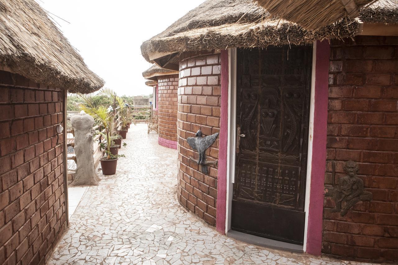 Residence Hotel Lwili Ouagadougou Exterior photo